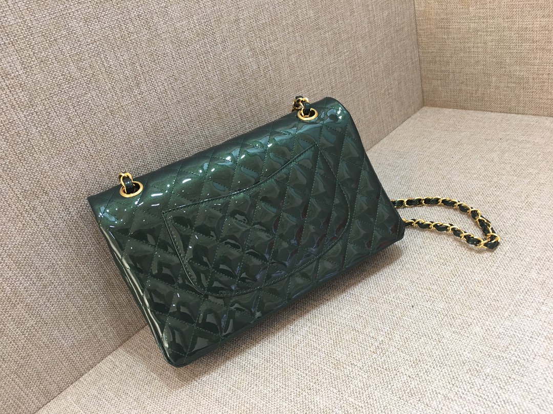 Medium Classic Flap Patent Leather Bag AO1112 Green/Gold